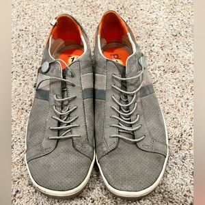 Plae mulberry mens leather casual sneaker